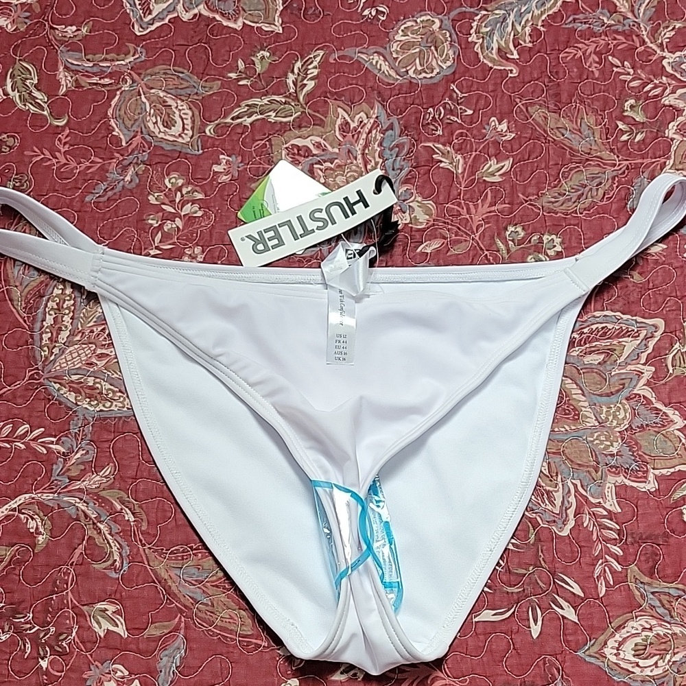 NWT- Hustler ‘Tanga’ Bikini Bottom - Picture 3 of 6